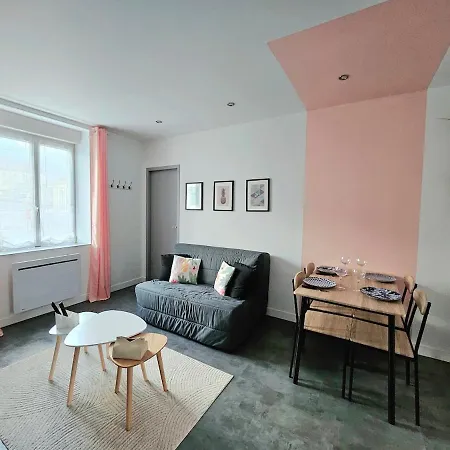 Appartement F2 Cosy Avec Terrasse *
